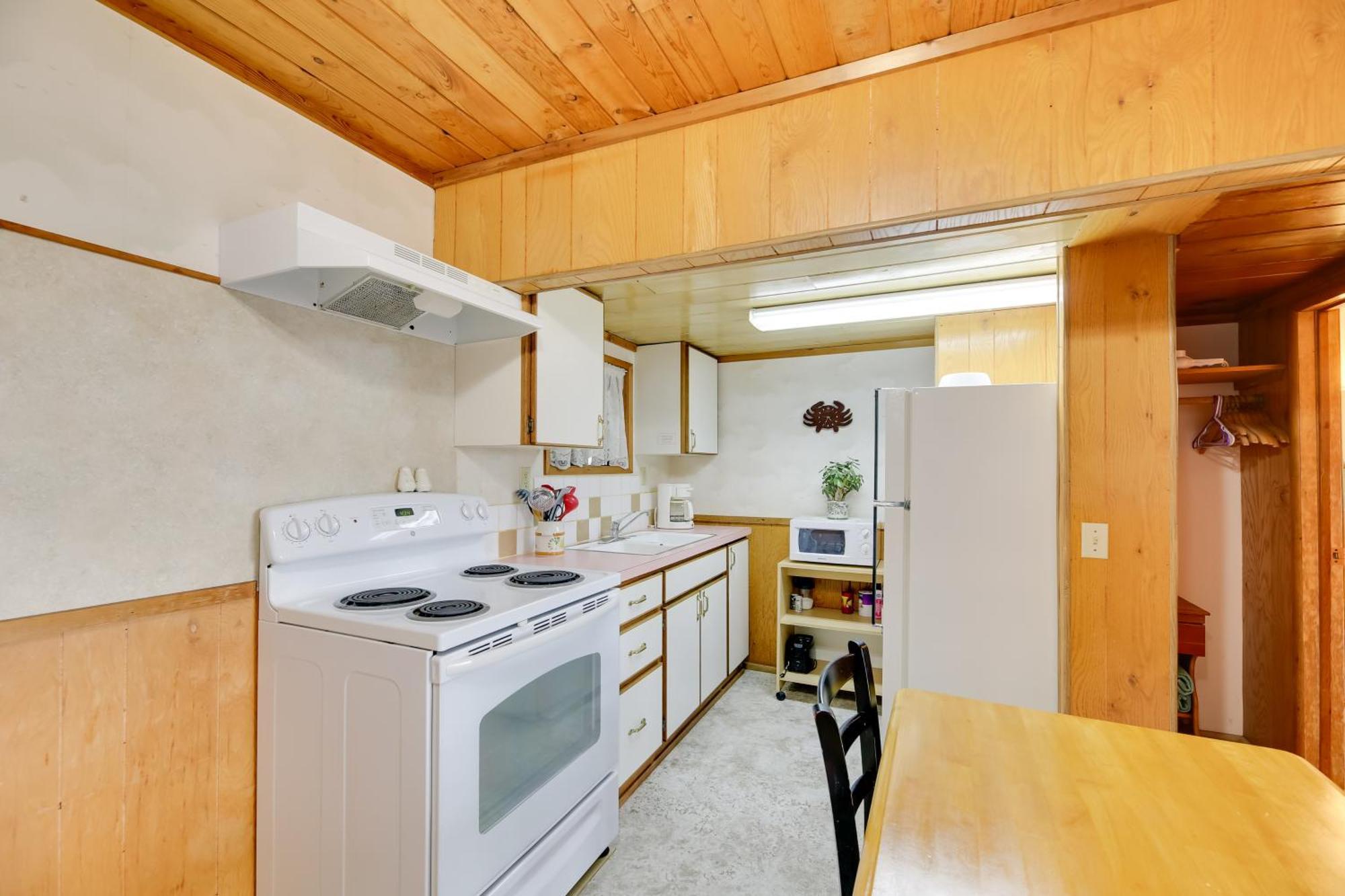 Sanderling Sea Cottages, Unit 1 With Deck! Waldport Exterior photo